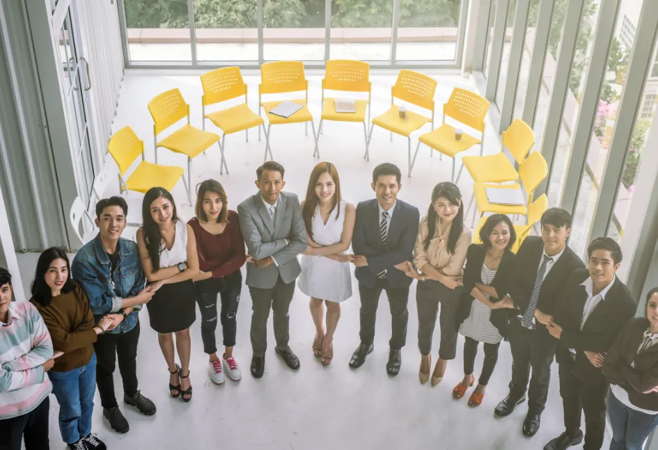 Hình ảnh minh họa người chơi tham gia cá cược trực tuyến một cách an toàn và có trách nhiệm